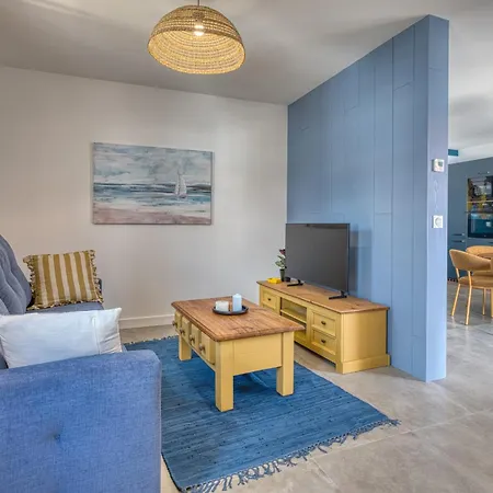 Holiday home Cocon Bains De Steps From The Private Terrace Town Center 4p
